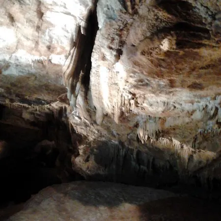 Holiday home Dillon's *