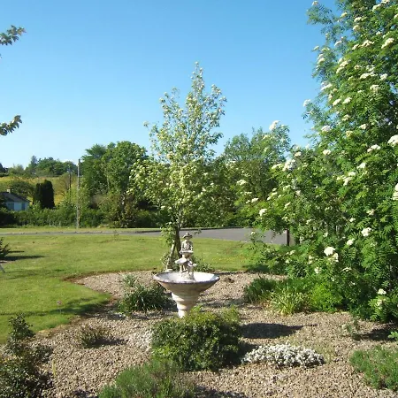 Dillon's Semesterbostad Monneill